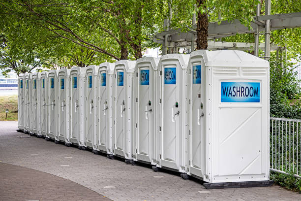 Best Portable restroom trailer rental  in Deerfield, WI