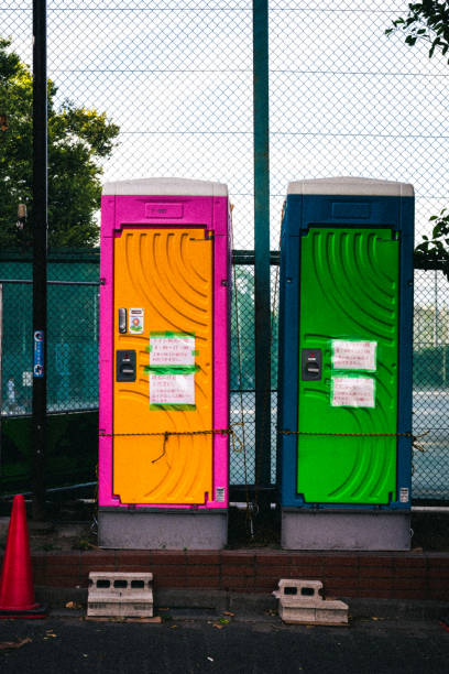 Best Portable toilet rental cost  in Deerfield, WI