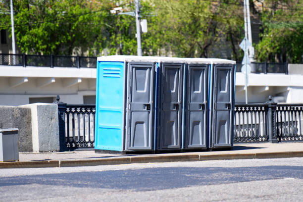 Best Wedding porta potty rental  in Deerfield, WI